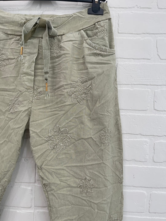 Floral Embroidered Jogger Pants
