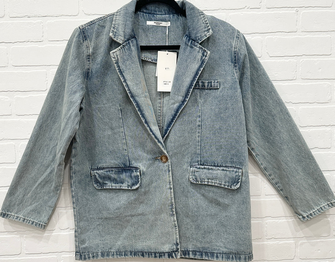 Retro Chic Denim Blazer