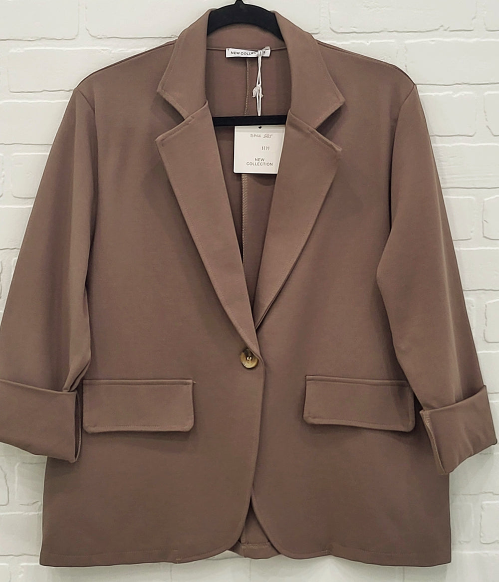 Cama Casual  Suit