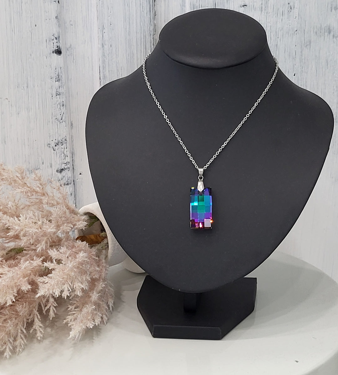 Glass pendant stainless steel chain