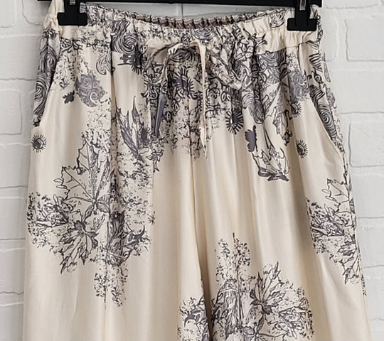 Elenore Floral Print Luxe Set