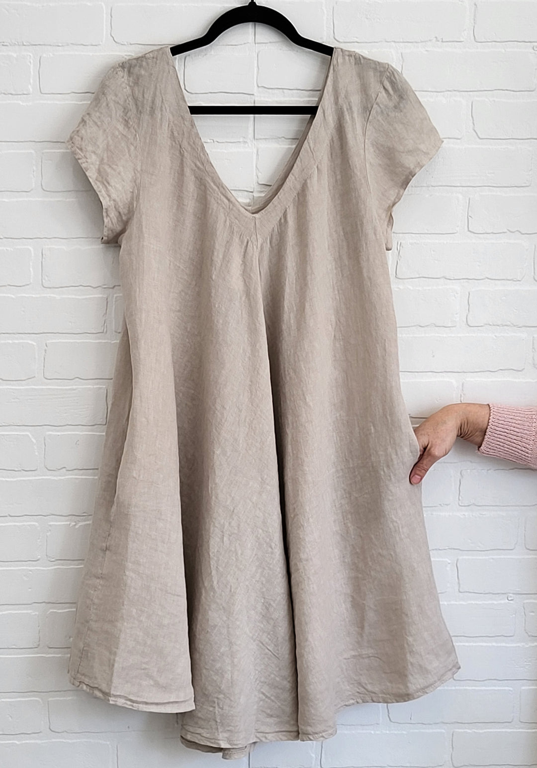 Meli Linen Dress