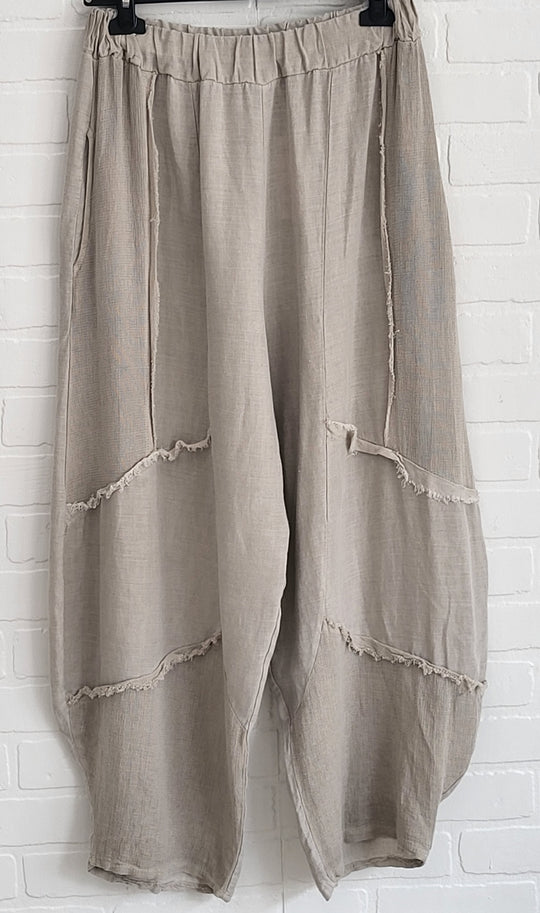 Soft Stone Linen Set – Frayed Top & Pants