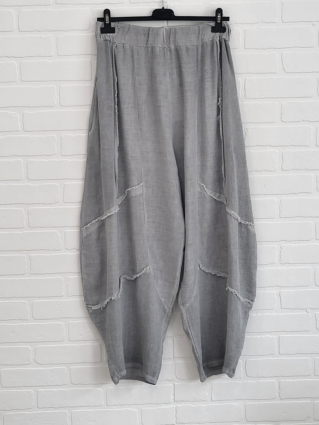 Linen Ruffle Set
