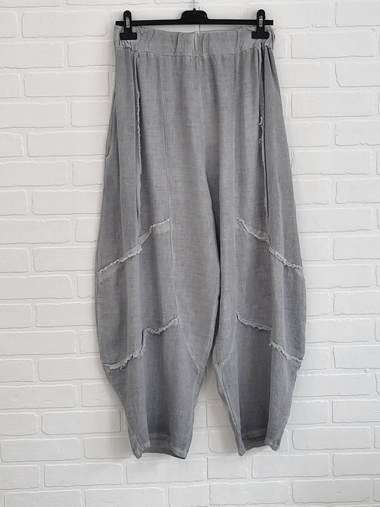 Linen Ruffle Set