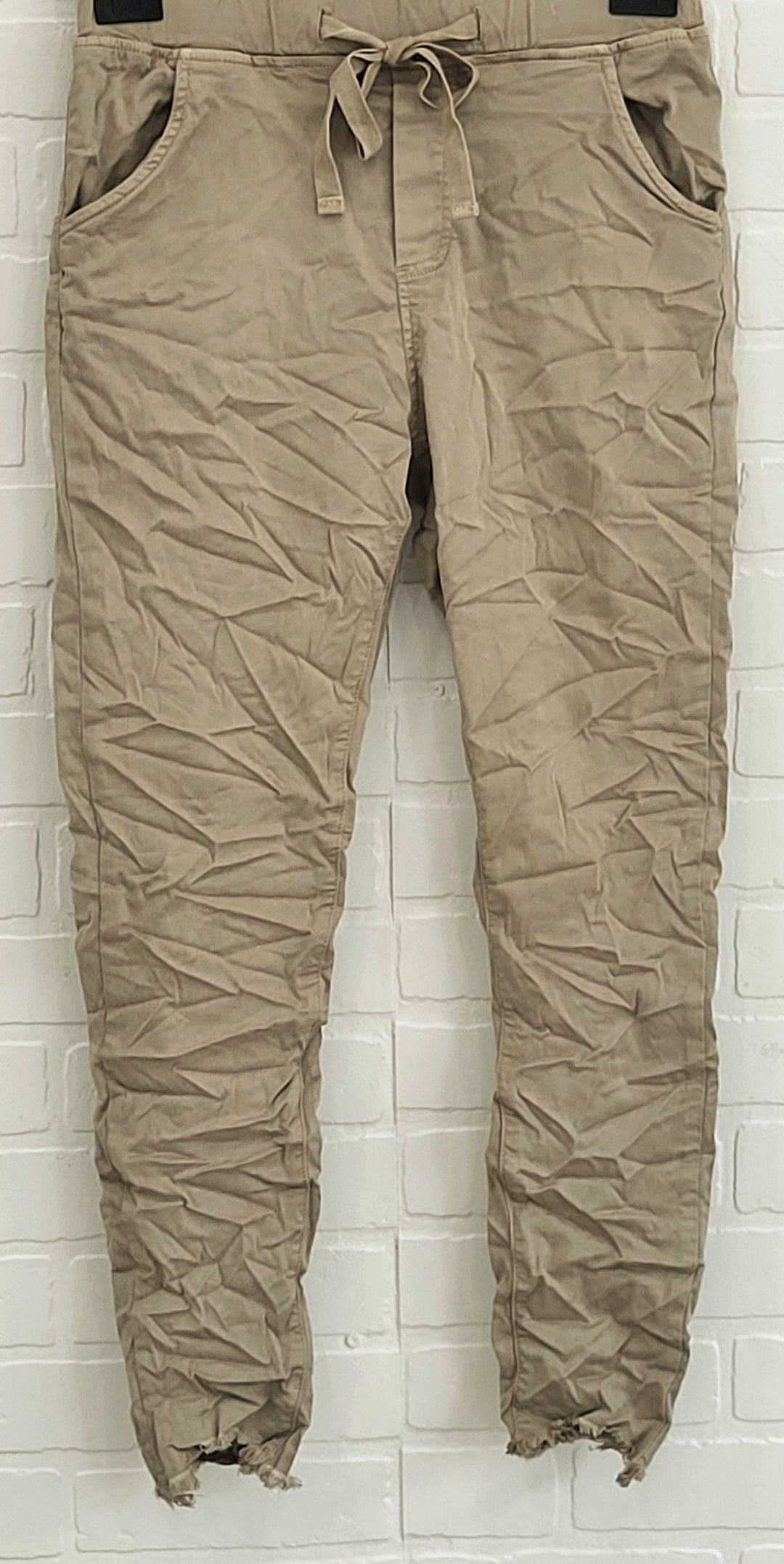 Itaimaska Raw Hem Joggers