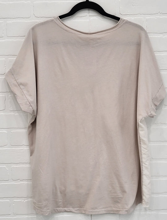 Metallic Gold Printed Flower 🌼 Tee