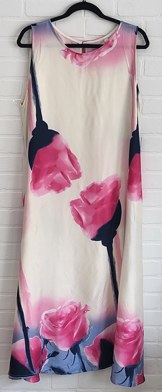 Sleeless Rosse Dress