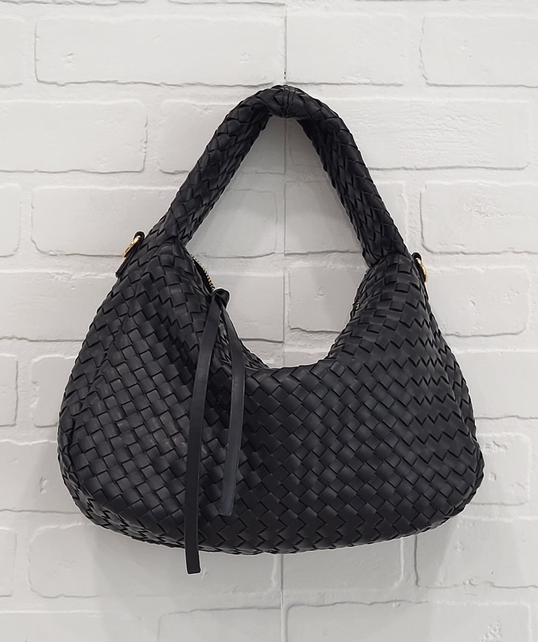 Woven Handbag π
