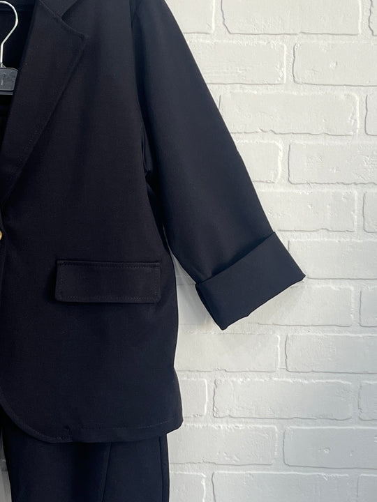 Cama Casual  Suit