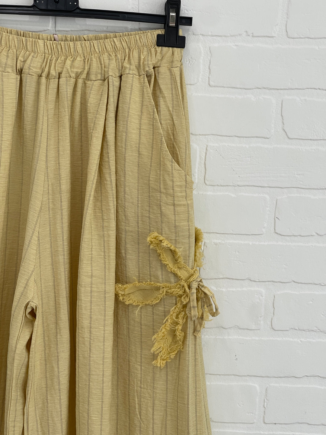 Aqua Limone Flower Detail Pants