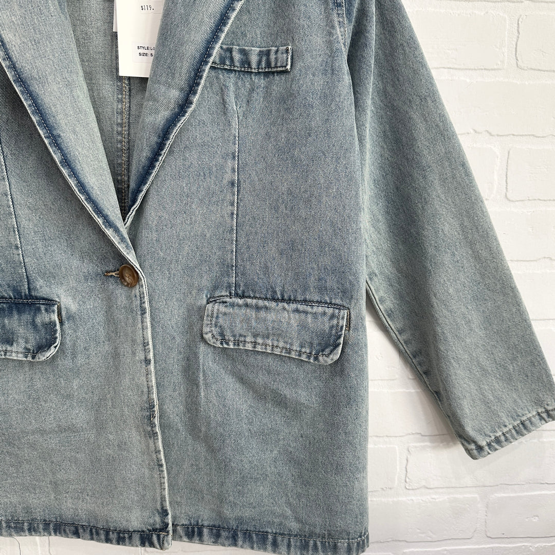 Retro Chic Denim Blazer