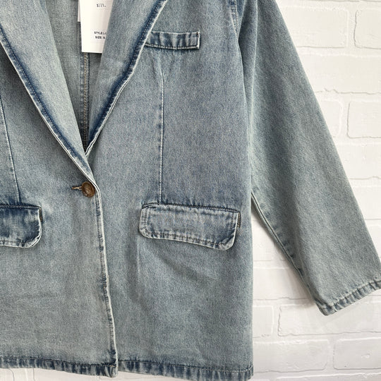 Retro Chic Denim Blazer