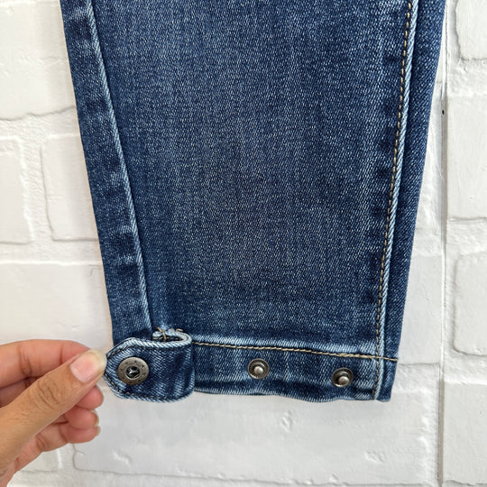 Carrot Jeans