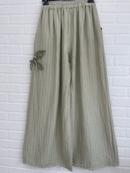 Aqua Limone Flower Detail Pants