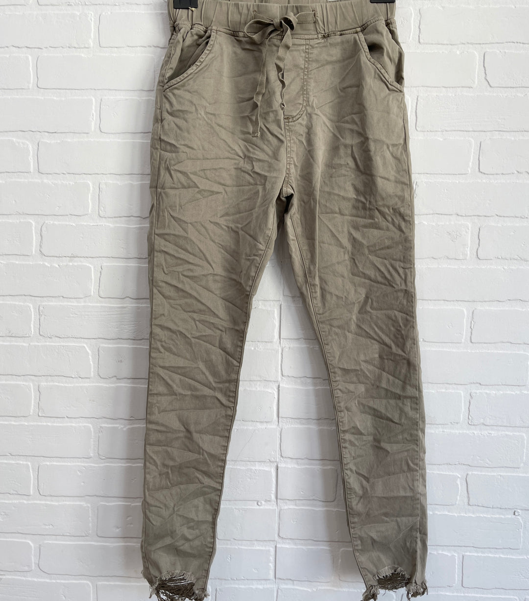 Itaimaska Raw Hem Joggers