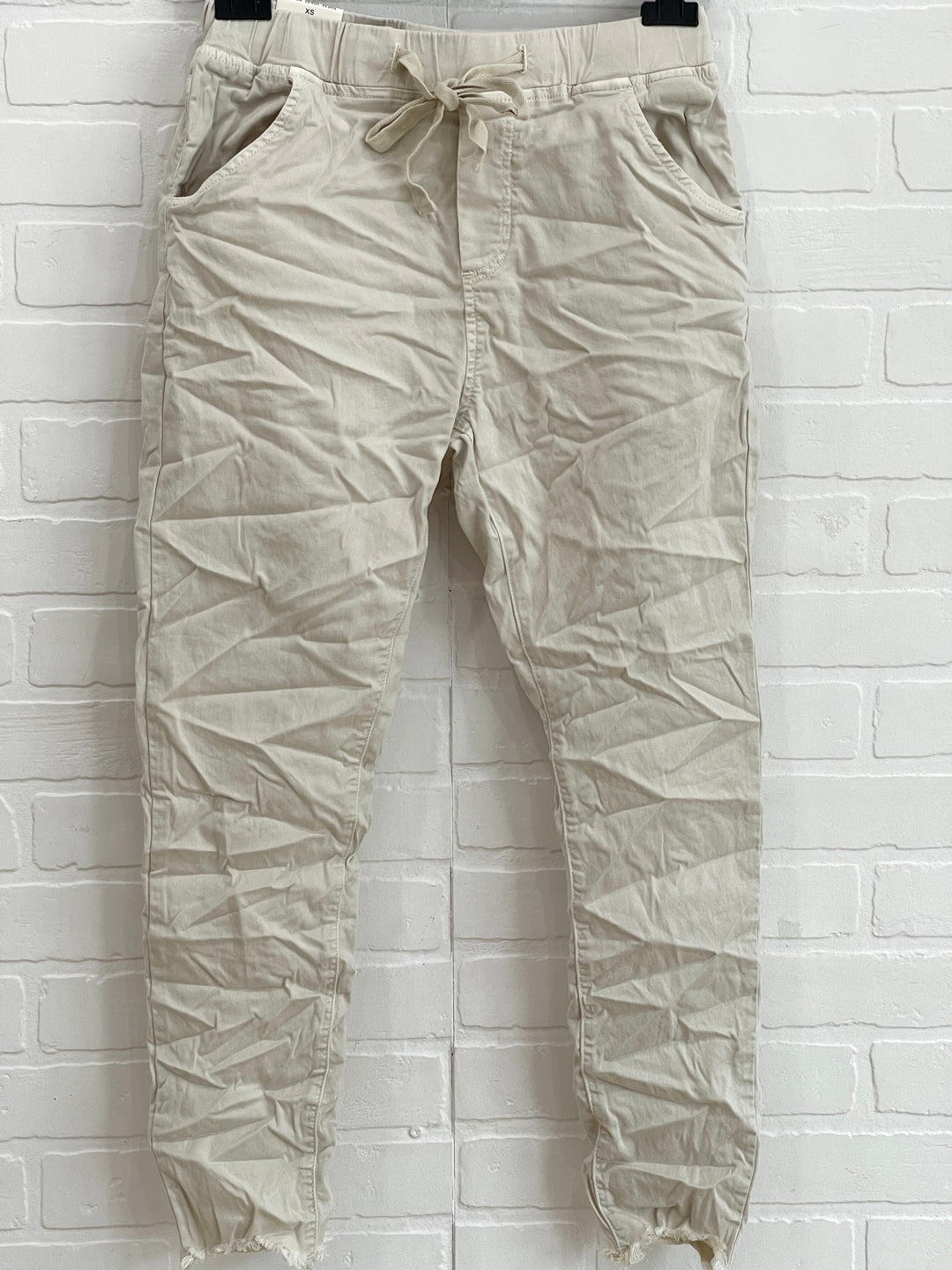 Itaimaska Raw Hem Joggers