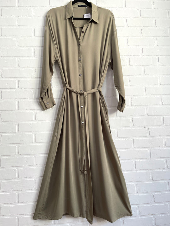 Madelyn Dress