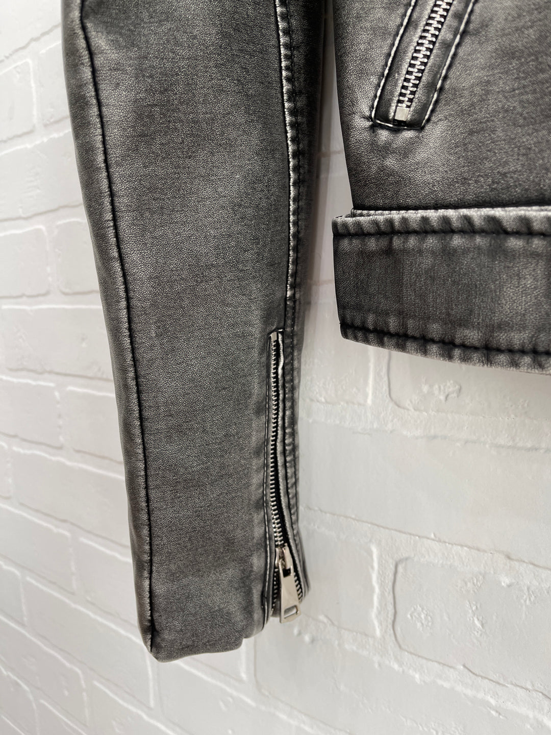 Laken Jacket