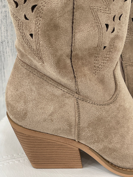 Mushroom cowboy boots