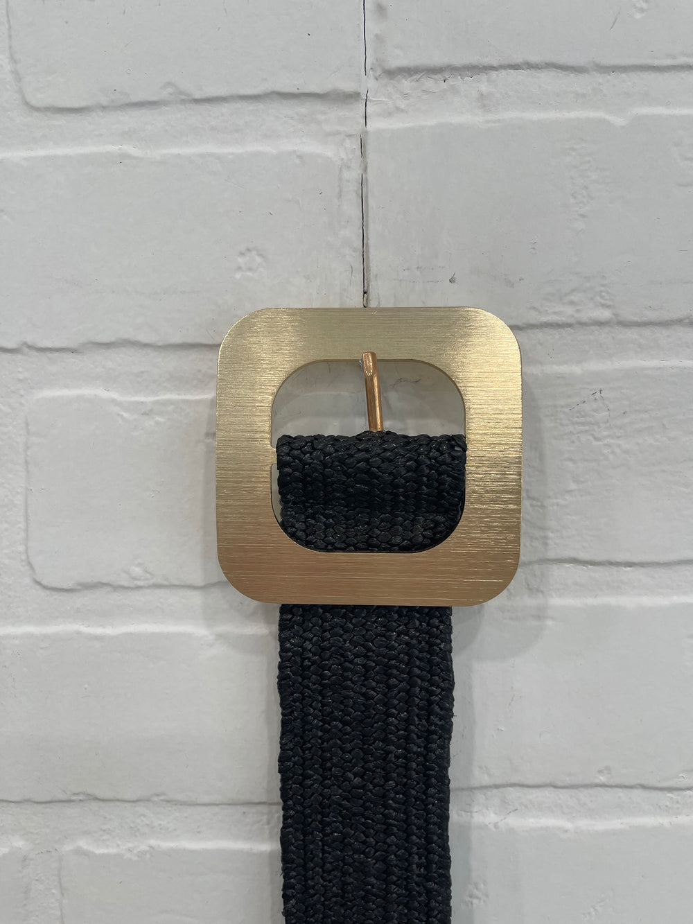 Square gold buckle belt