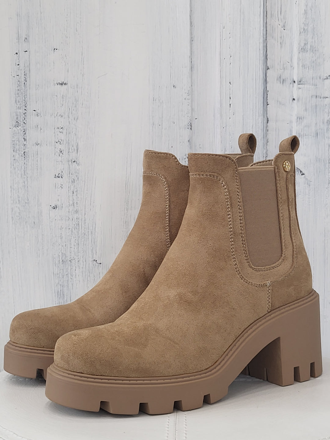 Tyler Suede ankle boots