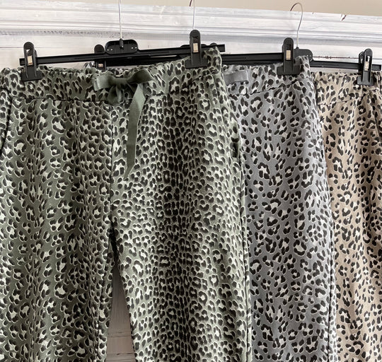 Cheetah joggers