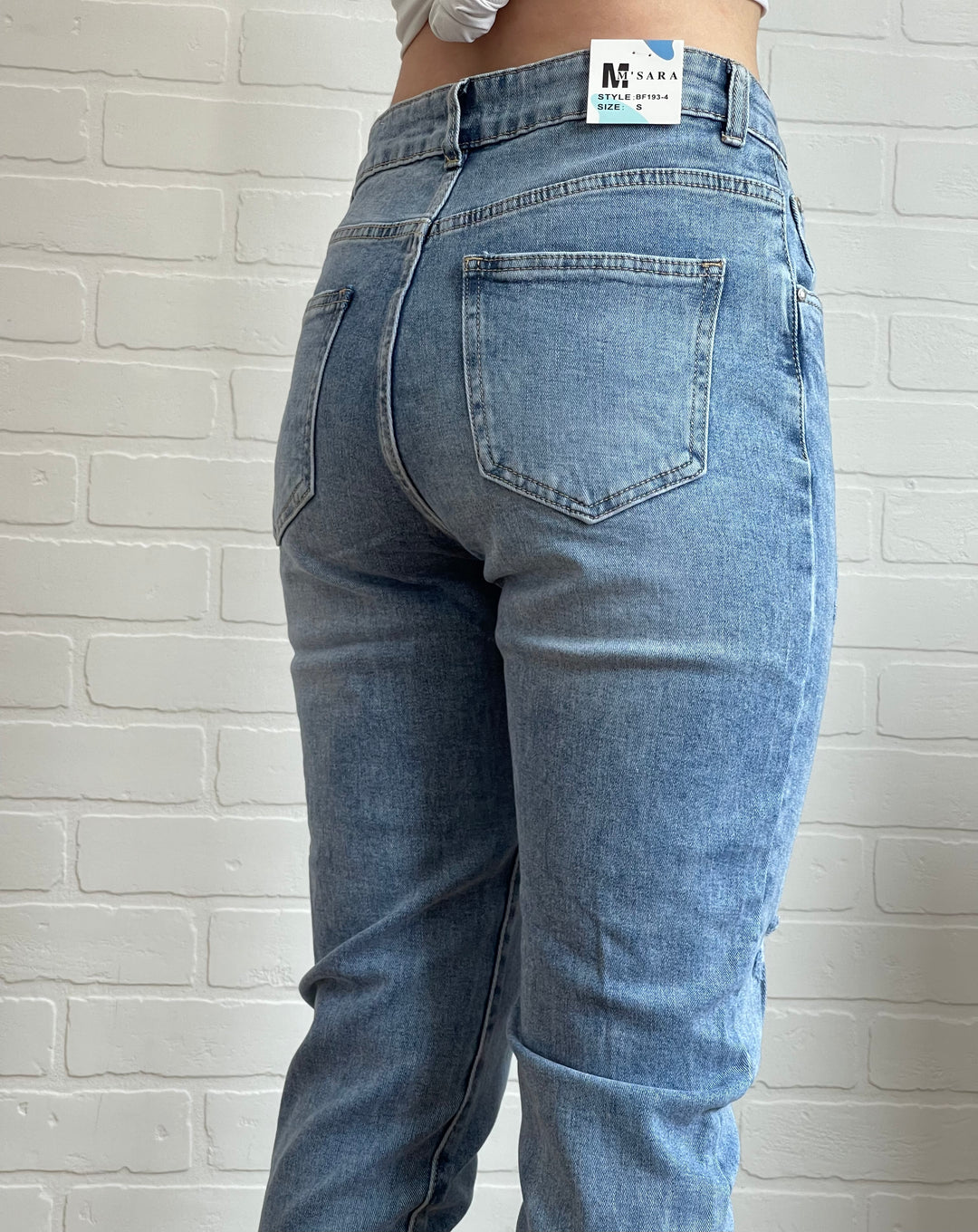 Sara Jeans