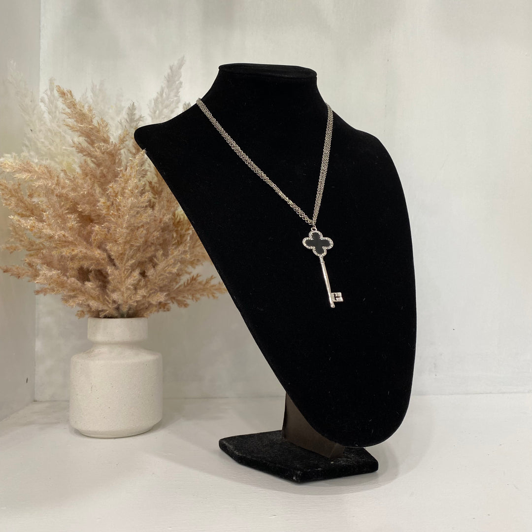 Collier clé en argent