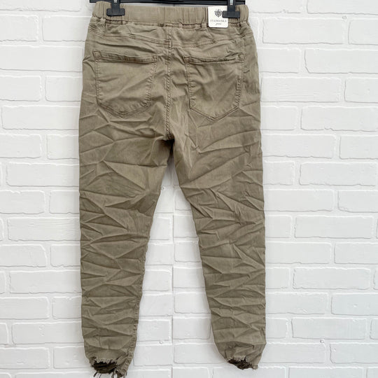 Itaimaska Raw Hem Joggers