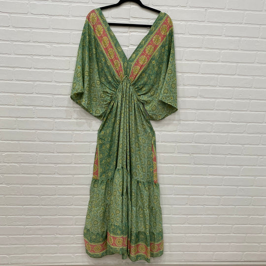 Robe Akira