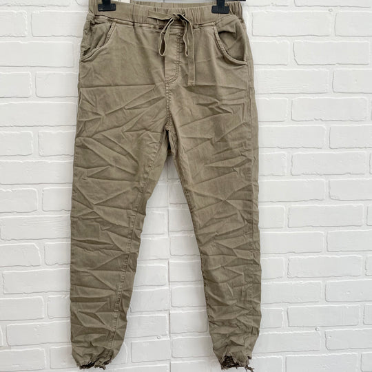 Itaimaska Raw Hem Joggers