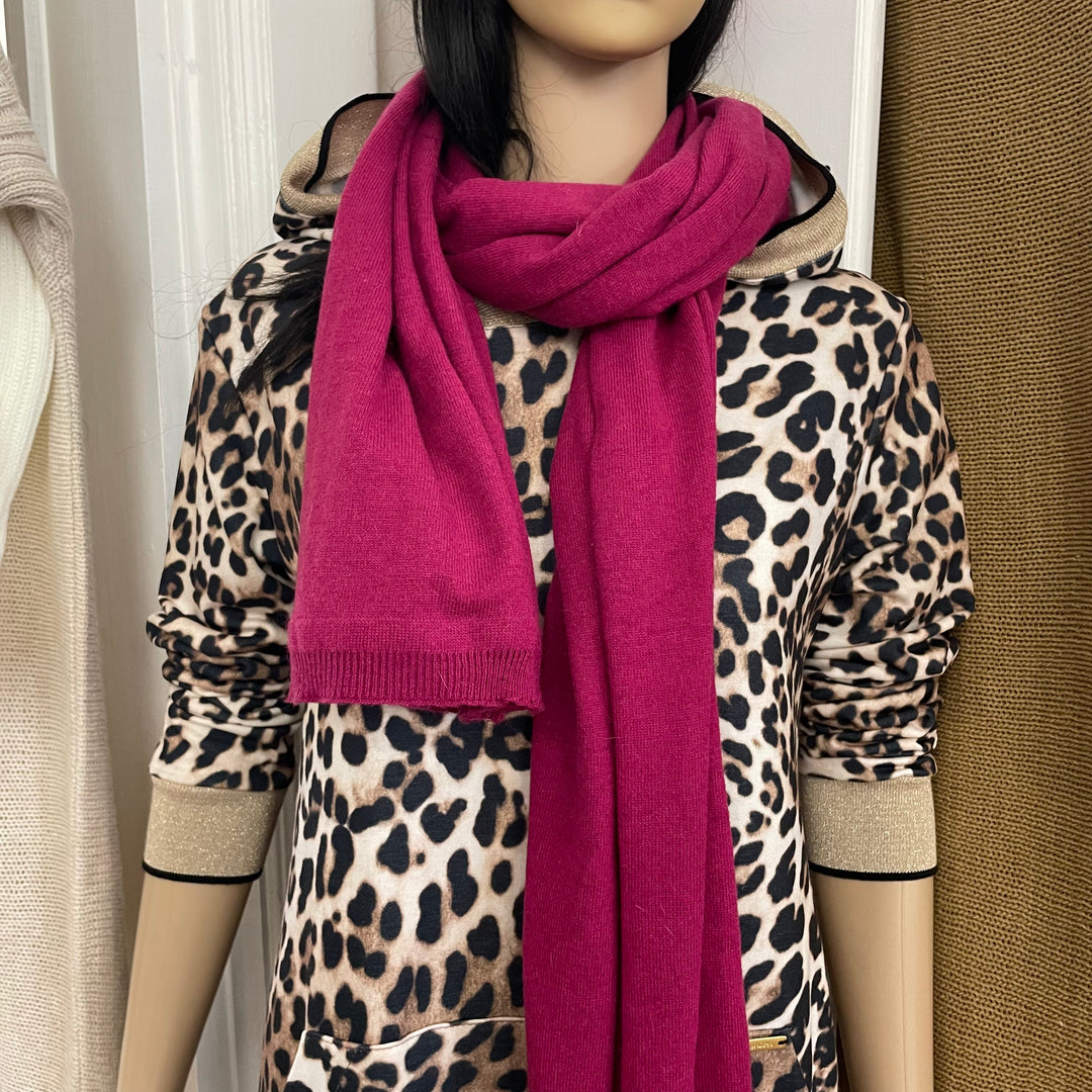 Riri Scarf