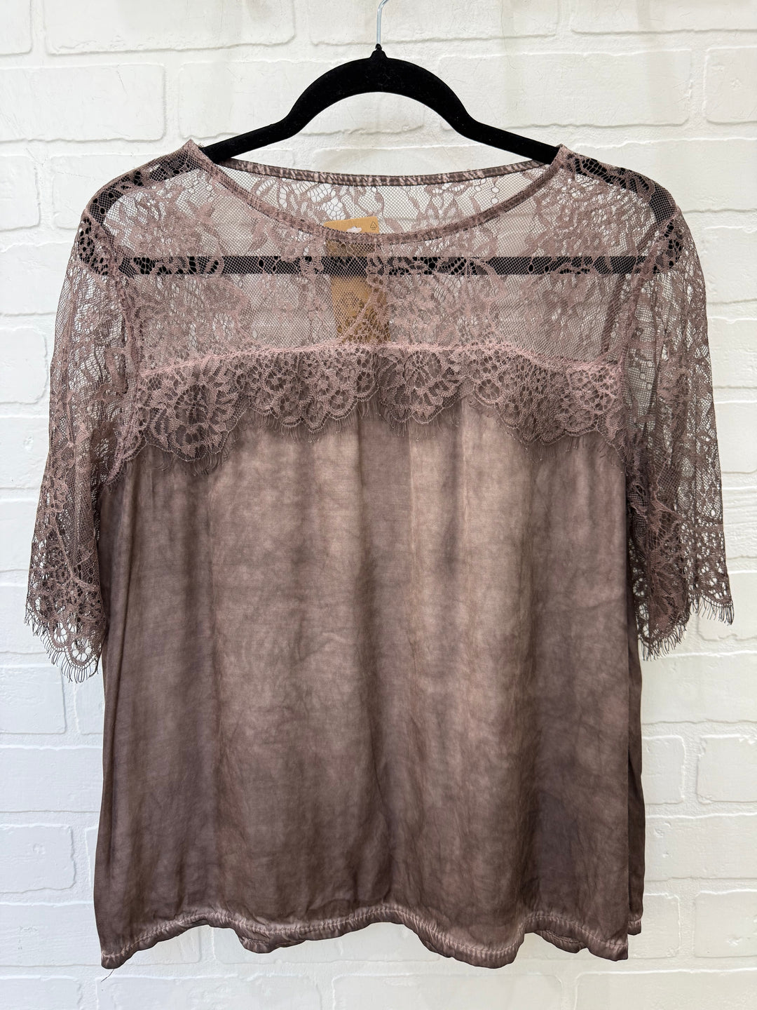 Veloura Lace Satin Set