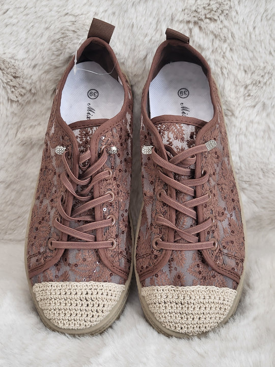 Embroidered Lace up Sneakers