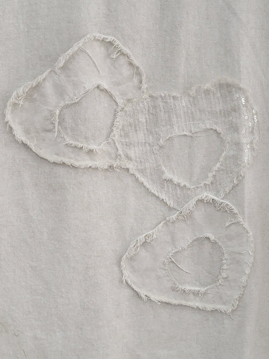 Vintage Wash Heart Detail Tee