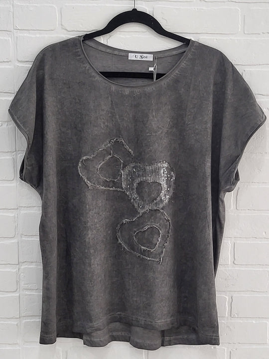 Vintage Wash Heart Detail Tee