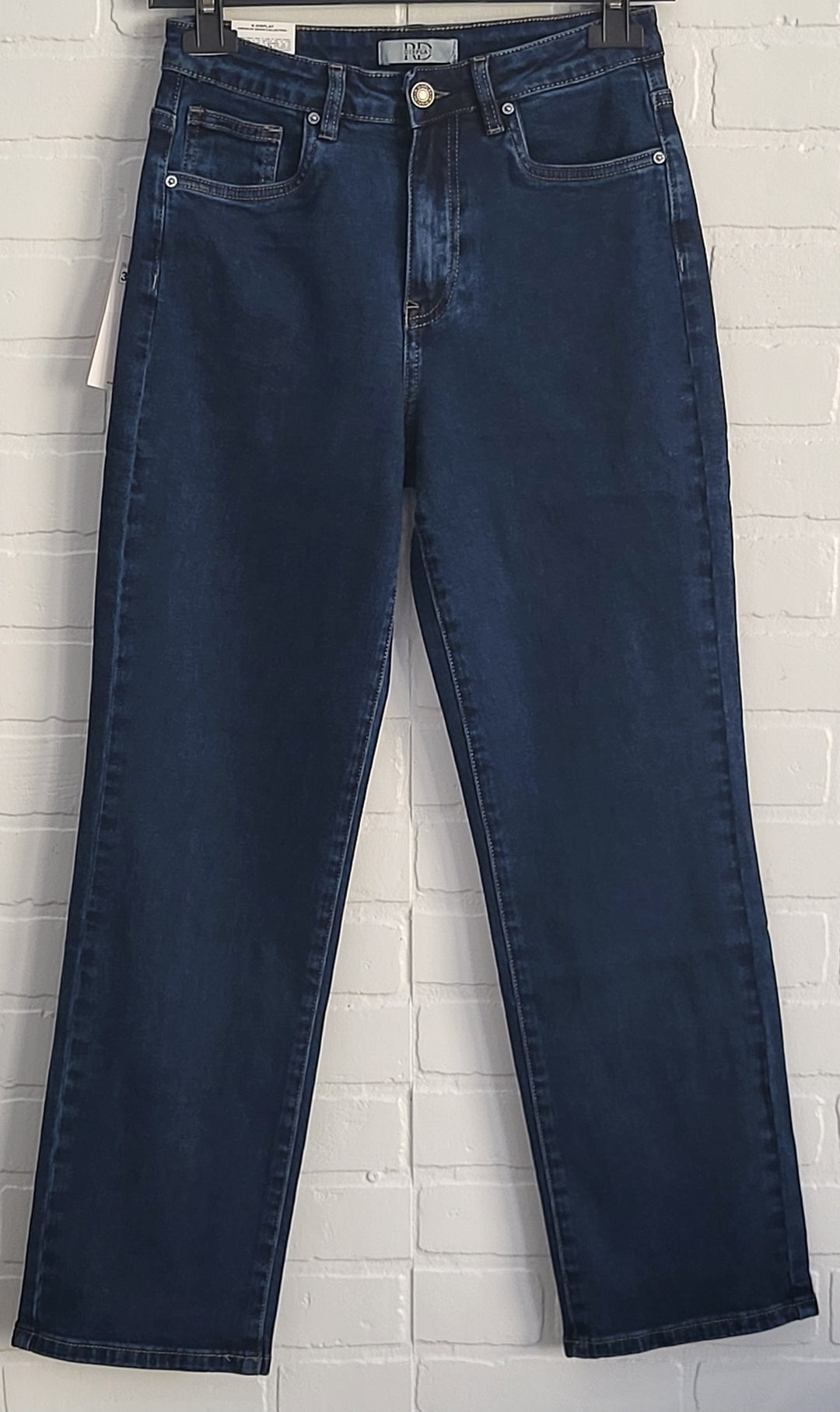 R.Display straight leg jeans