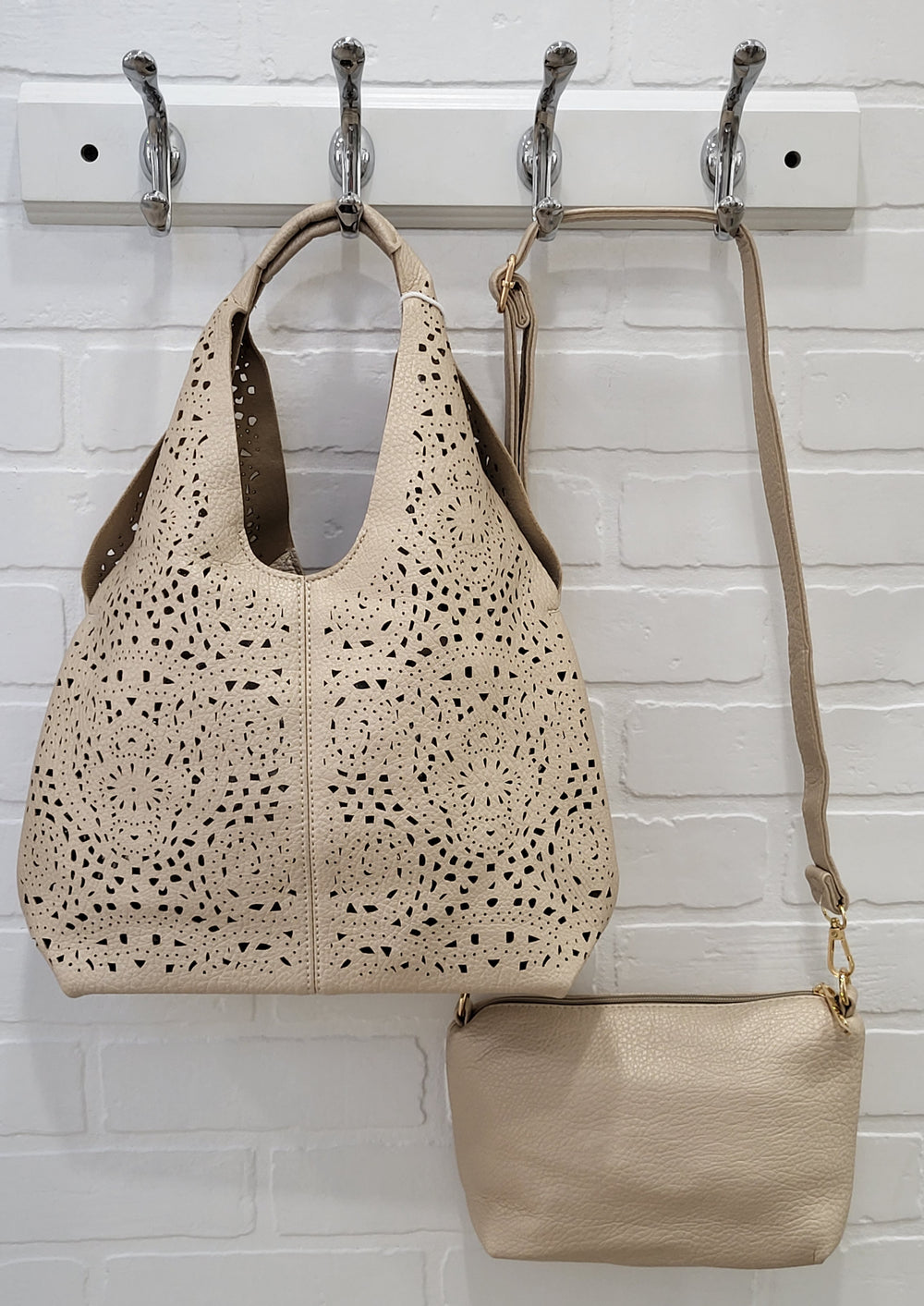 Massi Medium Handbag