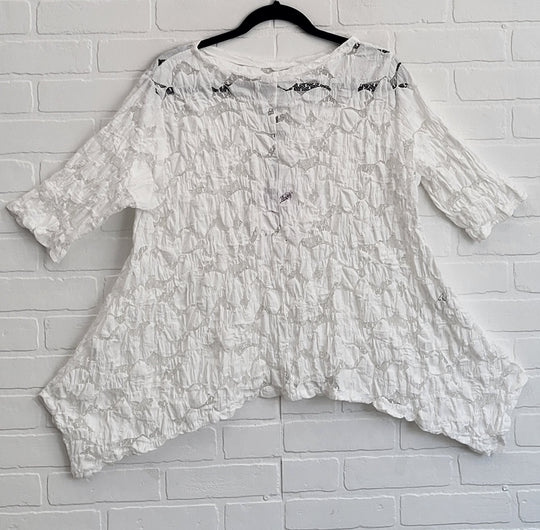 Dolce Textured Lace Detail Top