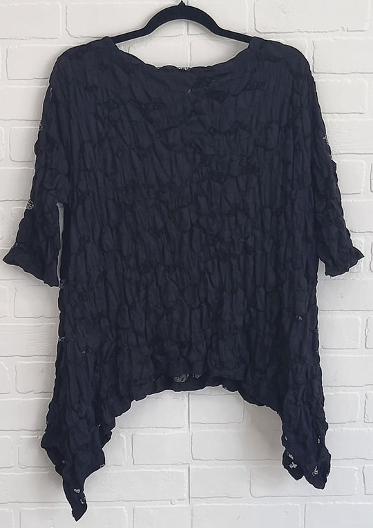 Dolce Textured Lace Detail Top