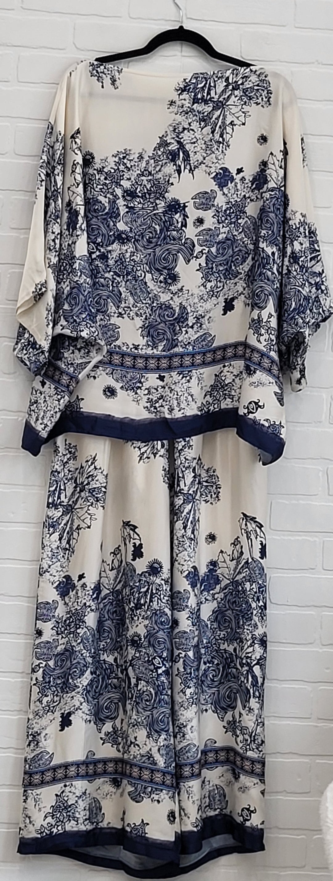 Elenore Floral Print Luxe Set