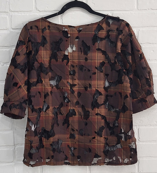 3D Laser-Cut Plaid Illusion Top
