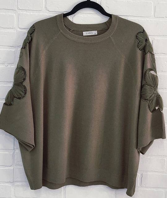 Daisy Sleeve Knit Top