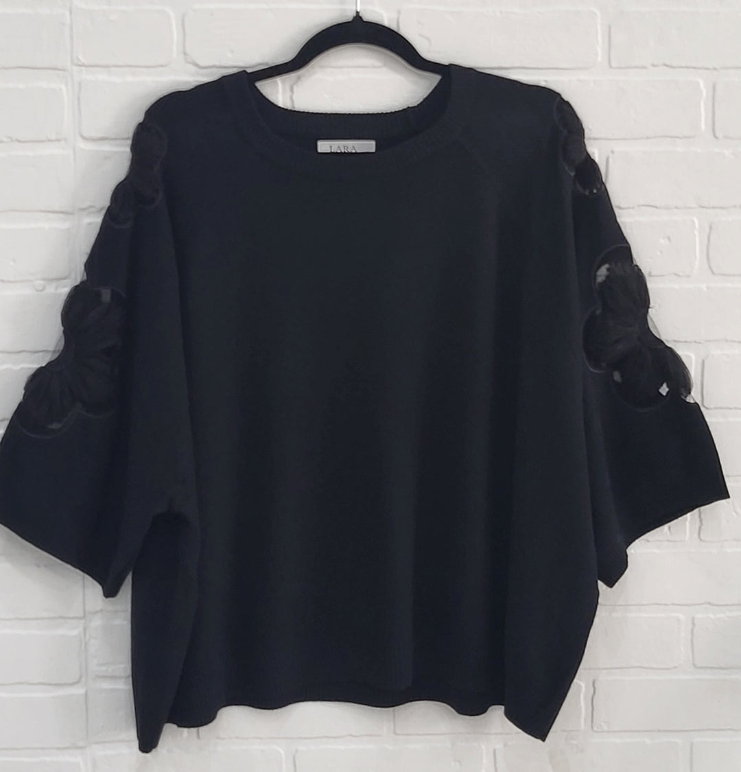 Daisy Sleeve Knit Top