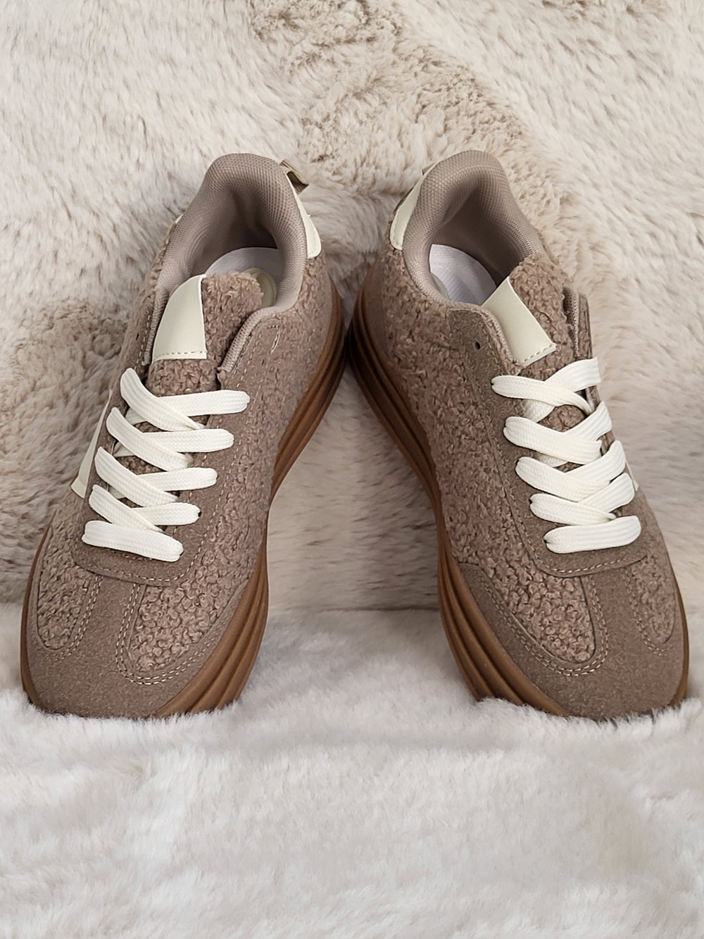 Isa Shoes