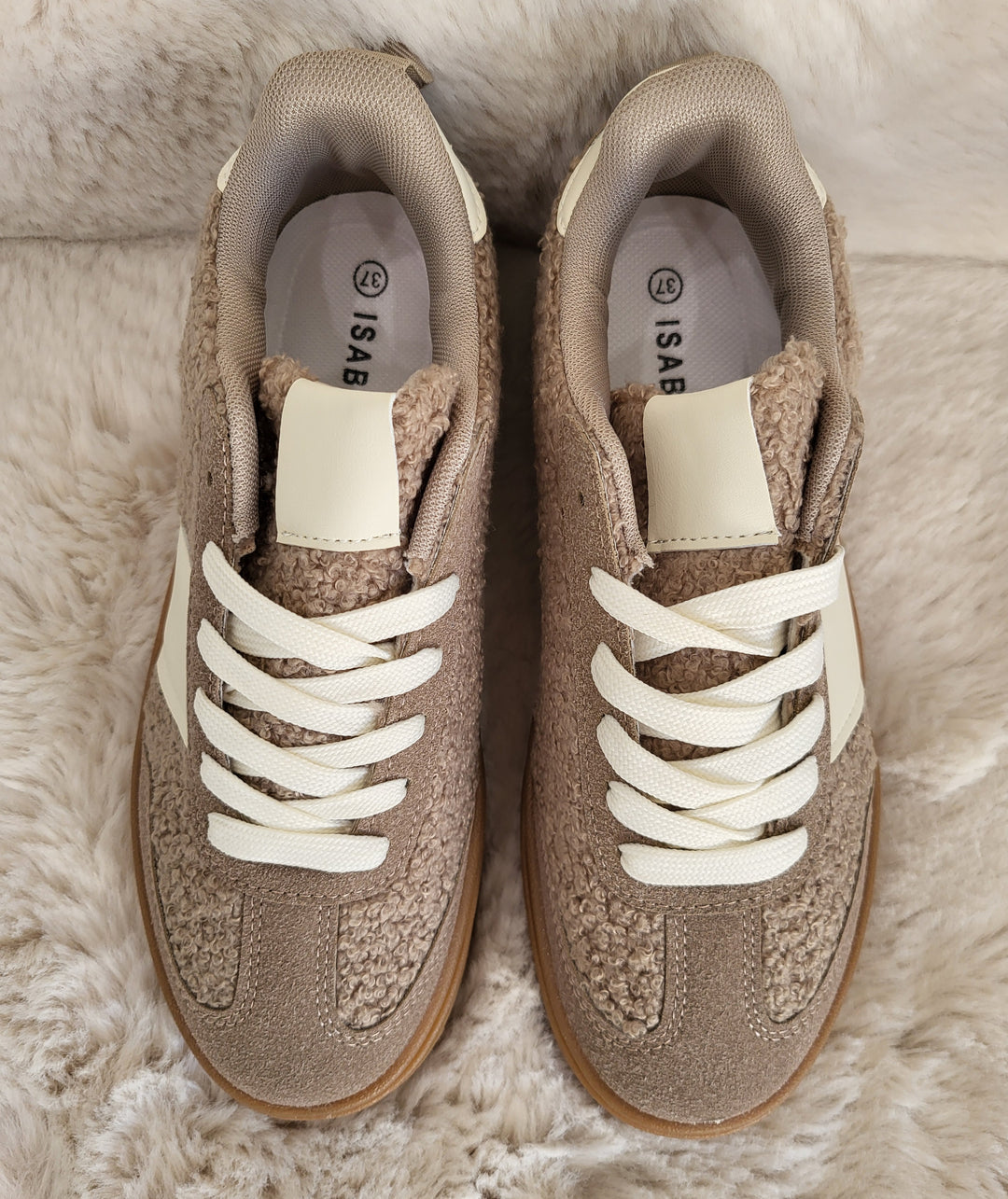 Isa Shoes