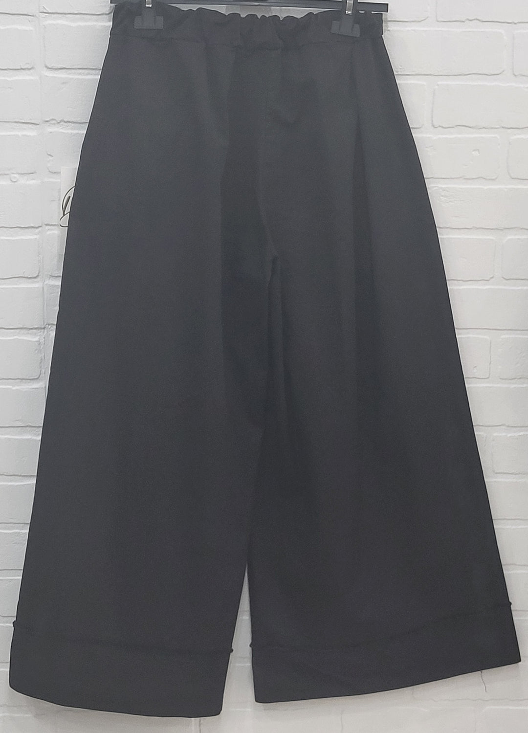 Wide Leg Croped Trousers