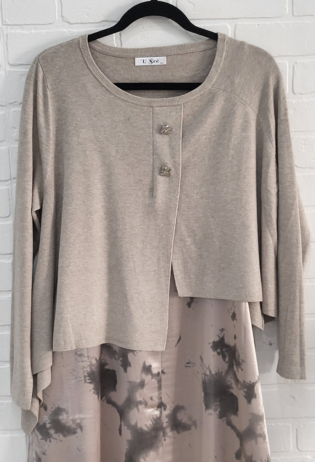 Dress & Assymetical Knit Top
