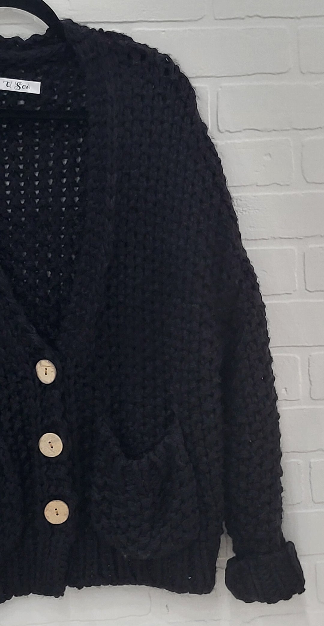 Chunky Cardigan with Wooden Buttons